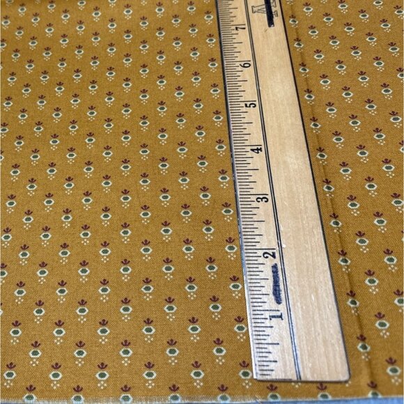Vintage Mustard Floral Print Cotton Fabric 18" x 30" Quilting Sewing Craft Mater - Picture 2 of 5